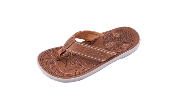 高(gao)品(pin)質(zhi)牛皮拖鞋